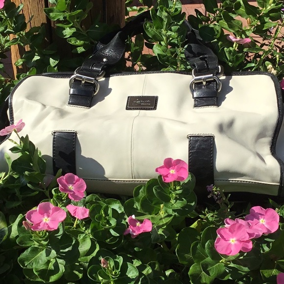 Etienne Aigner Handbags - NWOT Etienne Collection Privee Satchel Bag